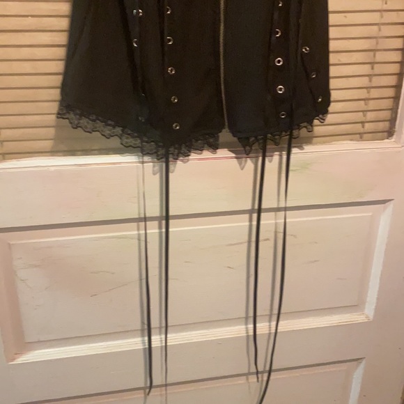 Xian Xian Sexy Soft Silky lace up top 2XL- New Wout tags - Picture 3 of 7